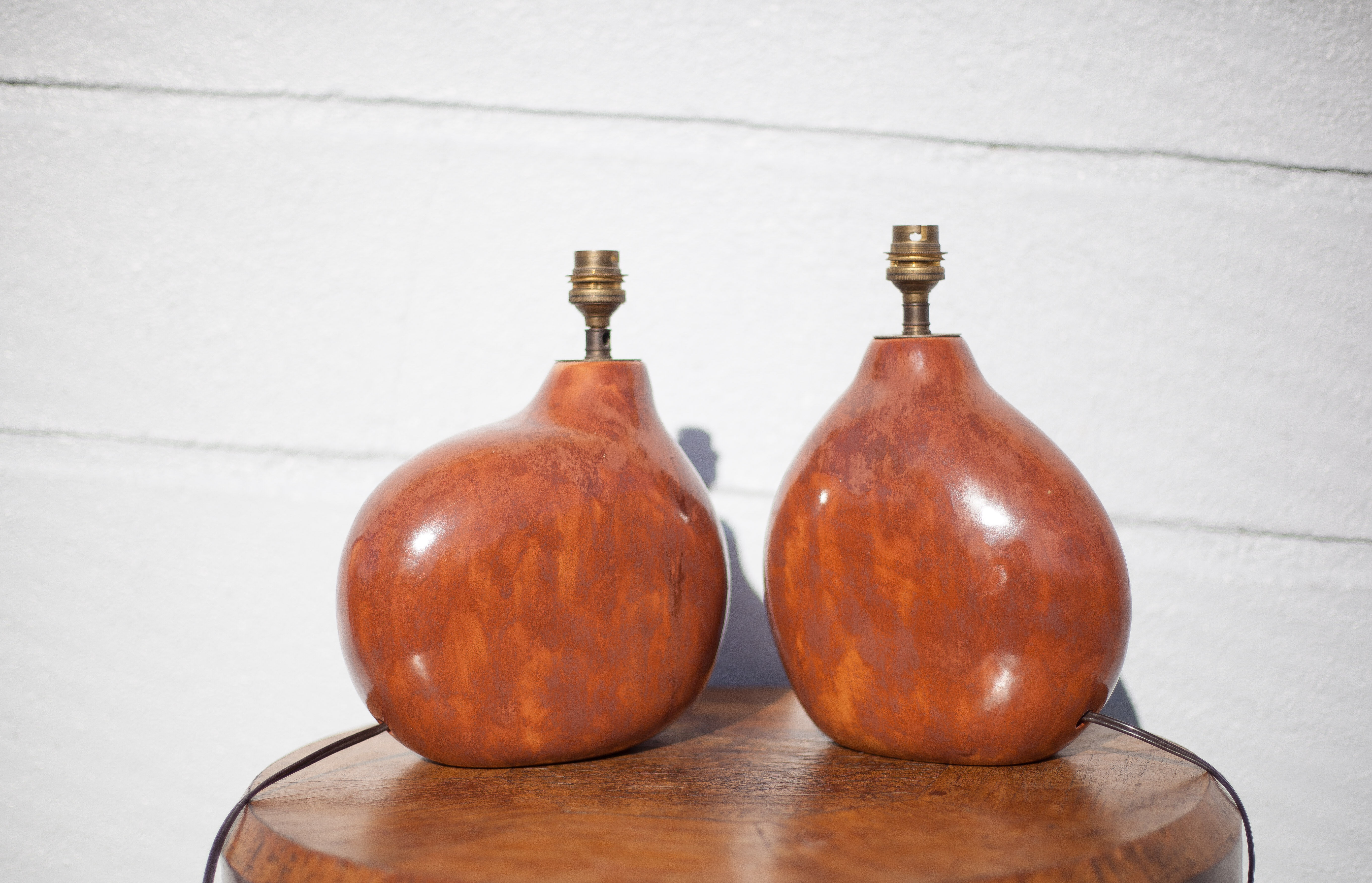 Paire de lampes terre cuite émaillé
