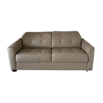 Rapido leather sofa