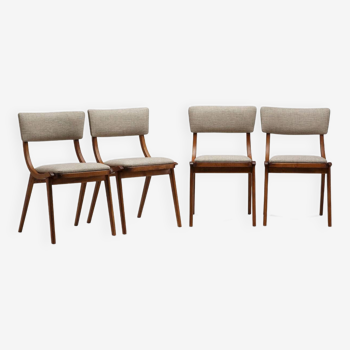 Set of 4 skoczek chairs