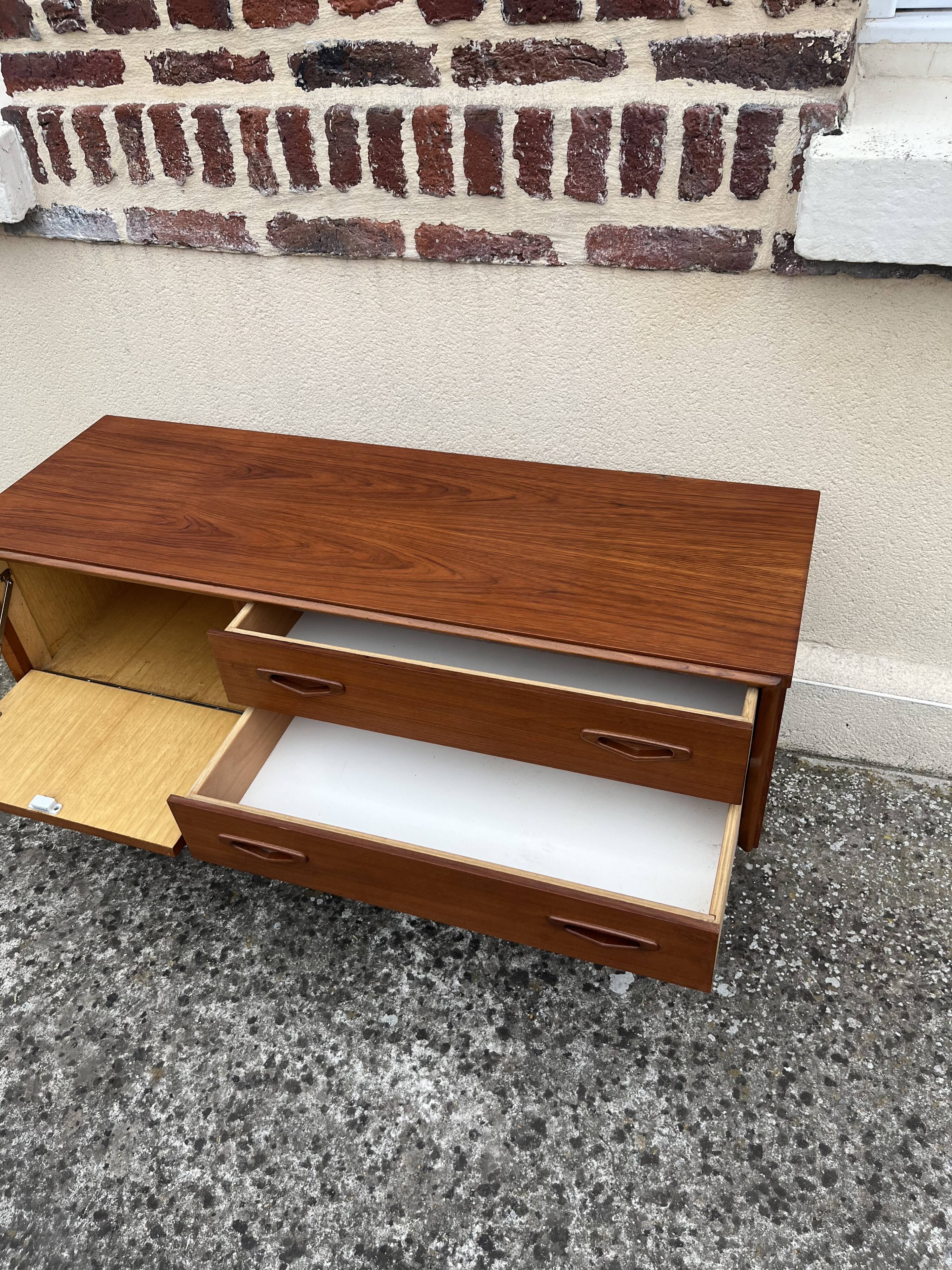 Vintage enfilade
