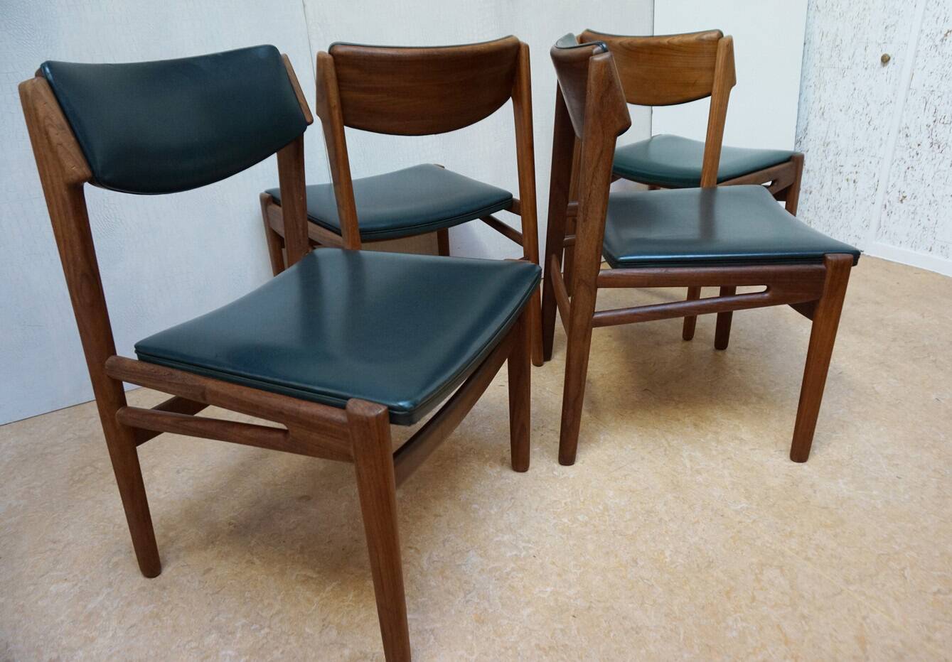 Set of 4 Scandinavian Teak and Green Leatherette Dining Chairs