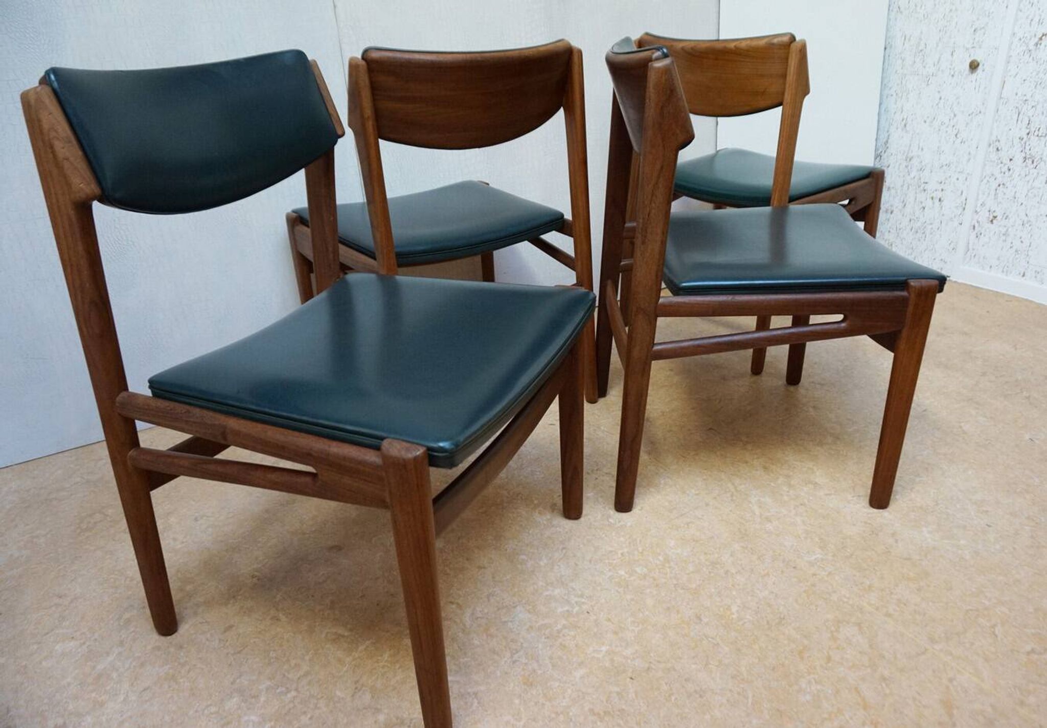 Set of 4 Scandinavian Teak and Green Leatherette Dining Chairs