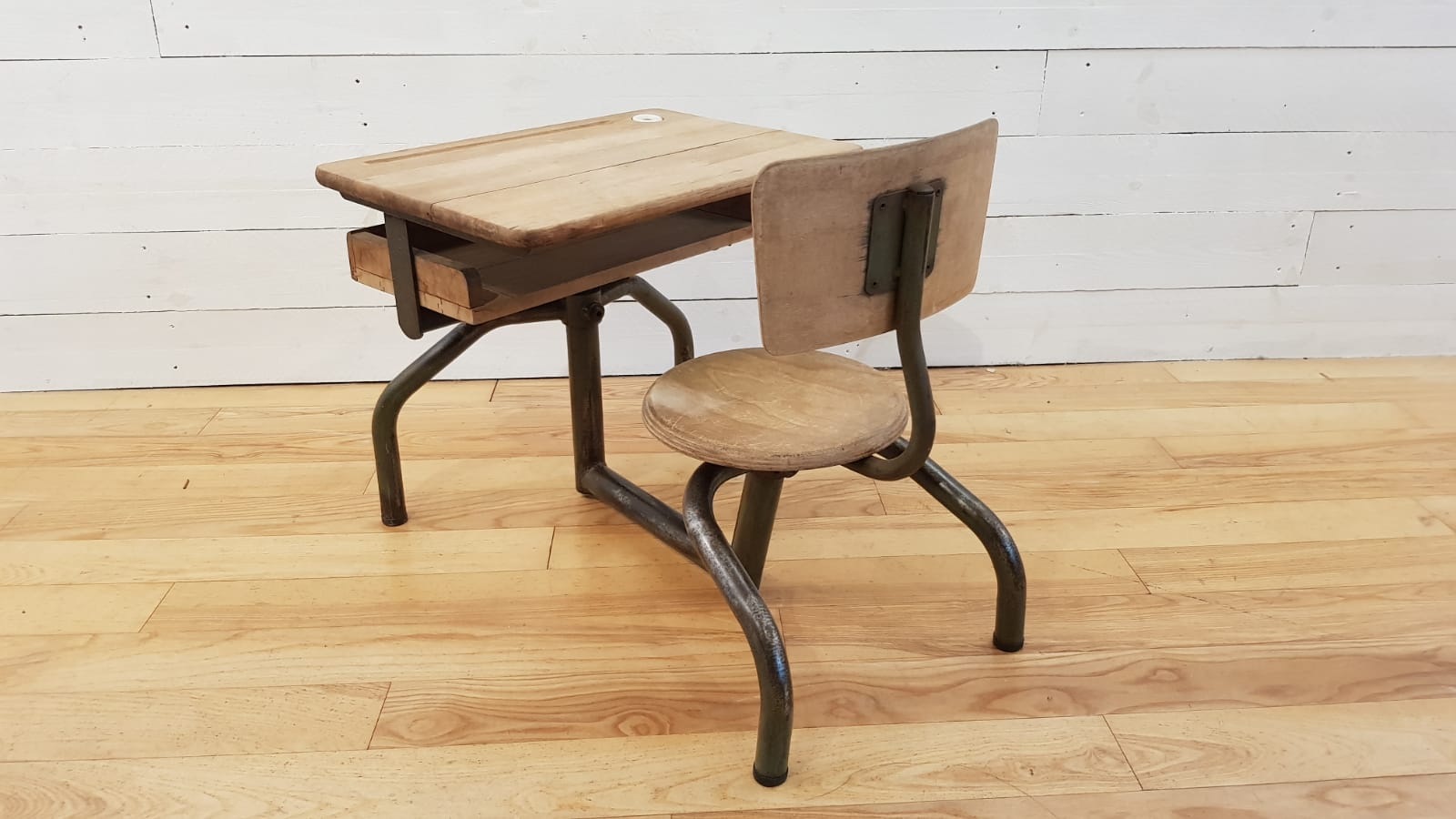 Child desk by Jacques Hitier for Mobilor 1950