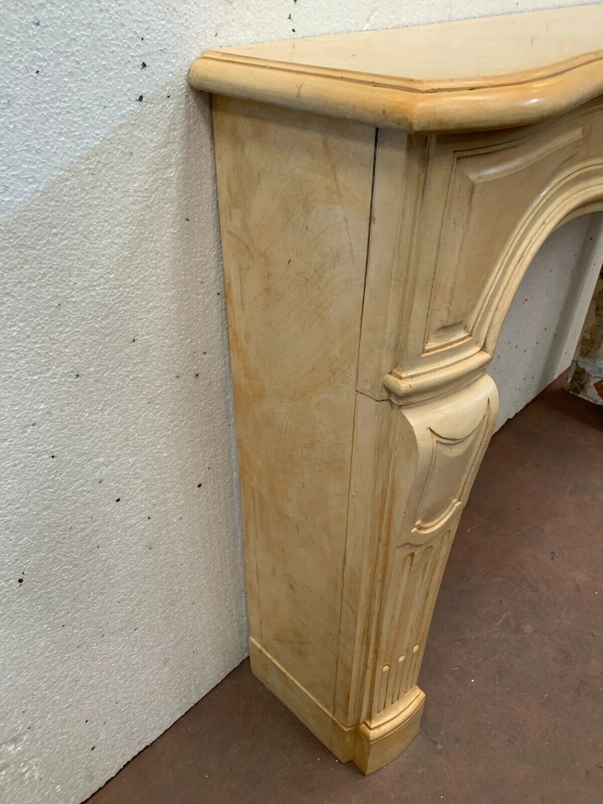 Louis XV style fireplace in natural stone XX century