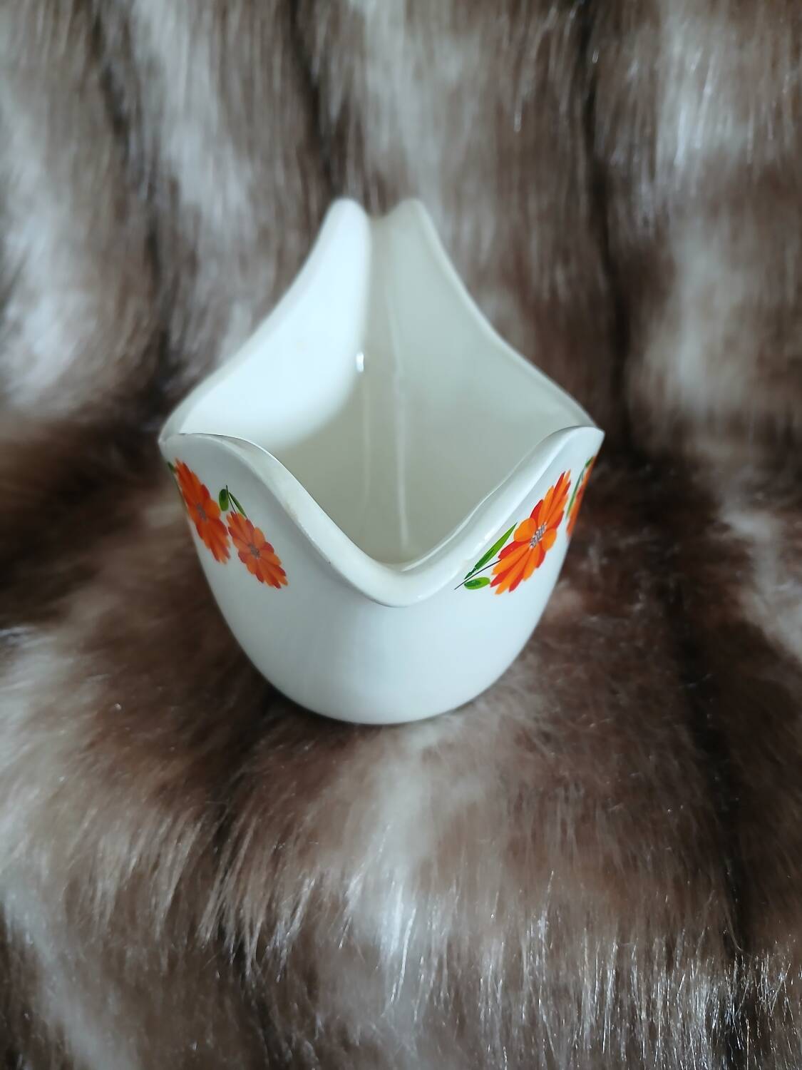 Old sauceboat Moulin des Loups