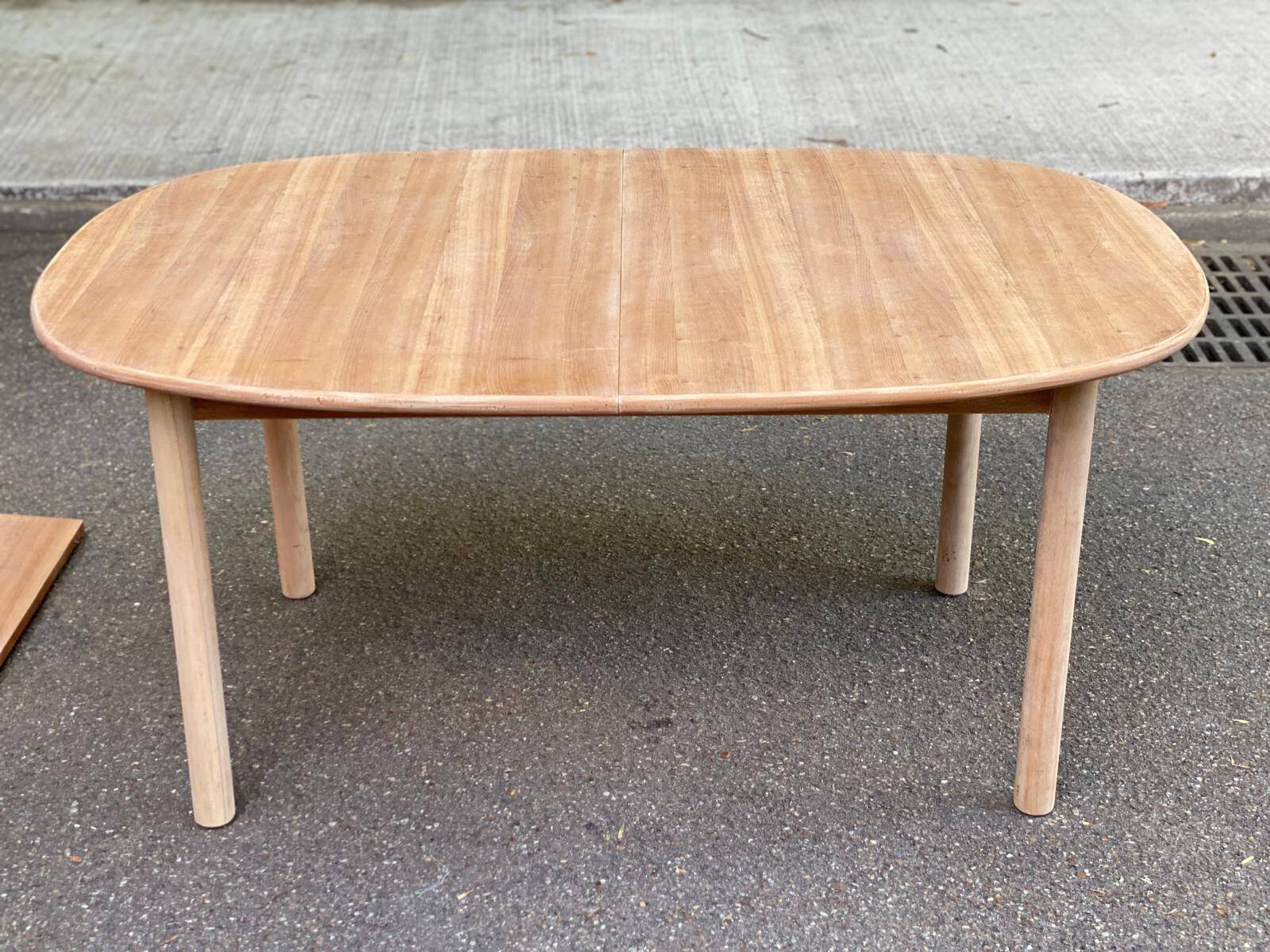 Renovated Scandinavian dining table in raw teak - Made in Denmark