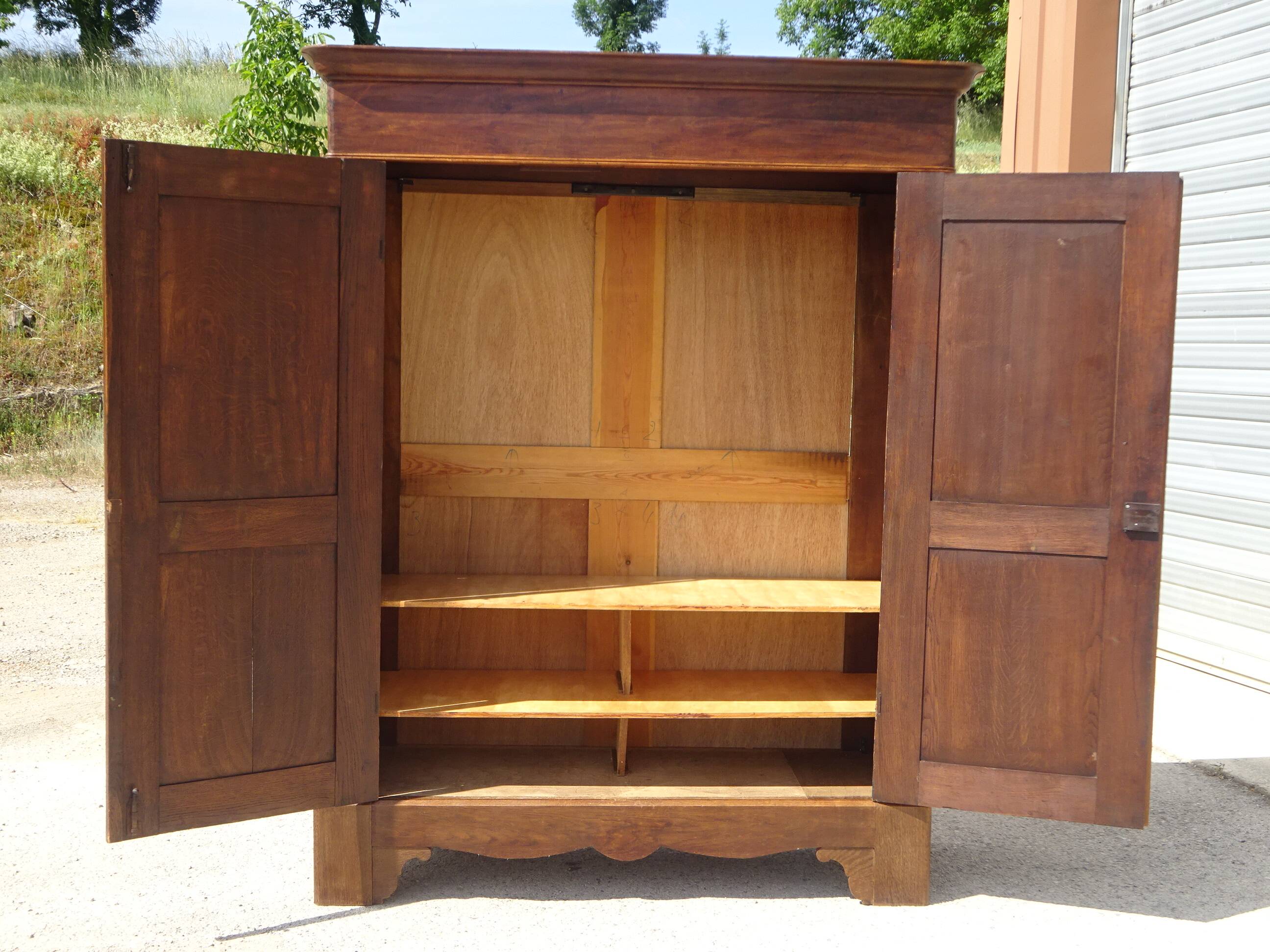 Large Parisian wardrobe in solid oak