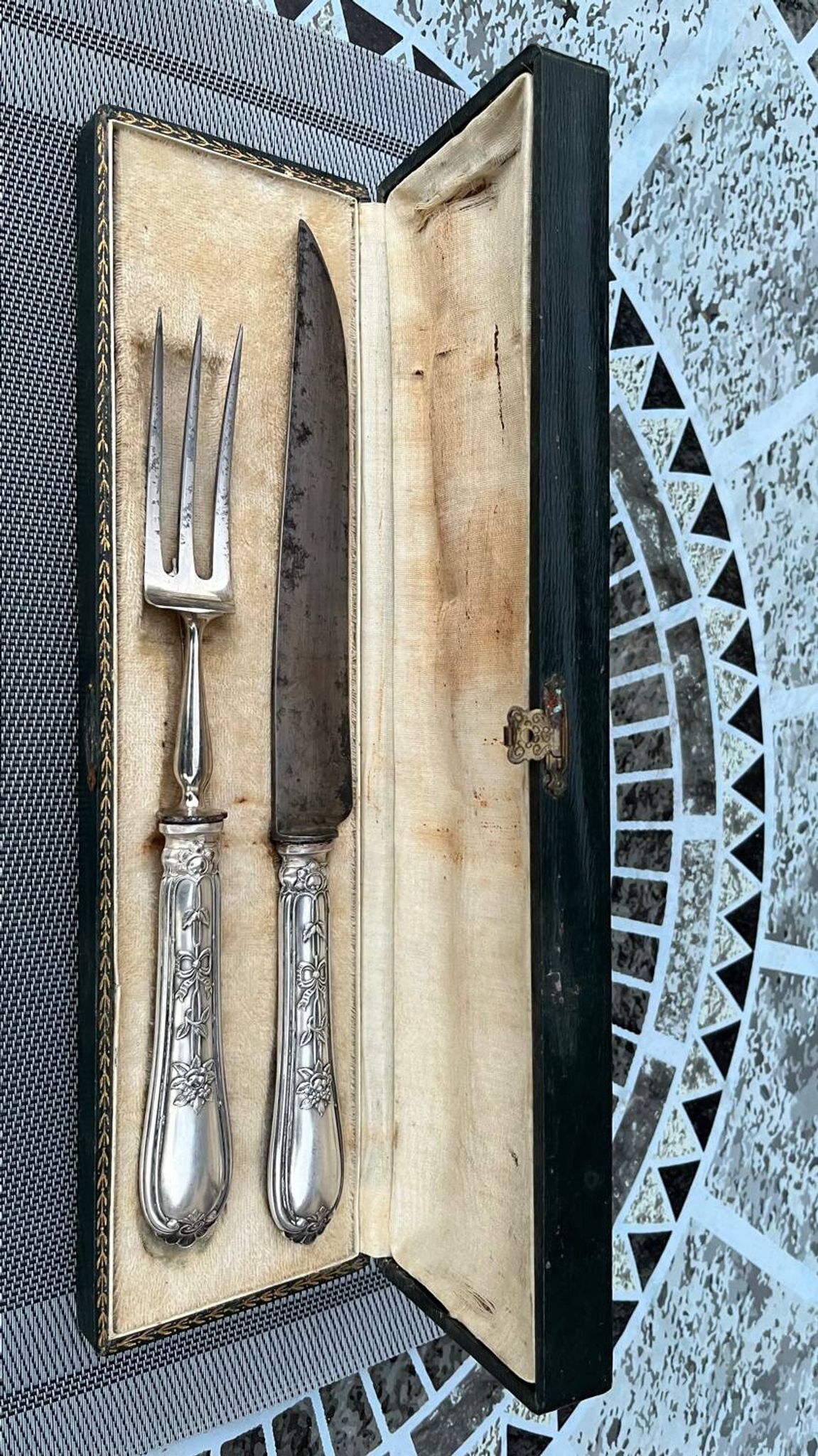 Vintage cutting service cutlery box