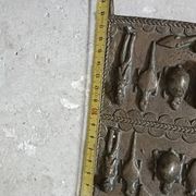 Ancienne petite porte Dogon en bronze