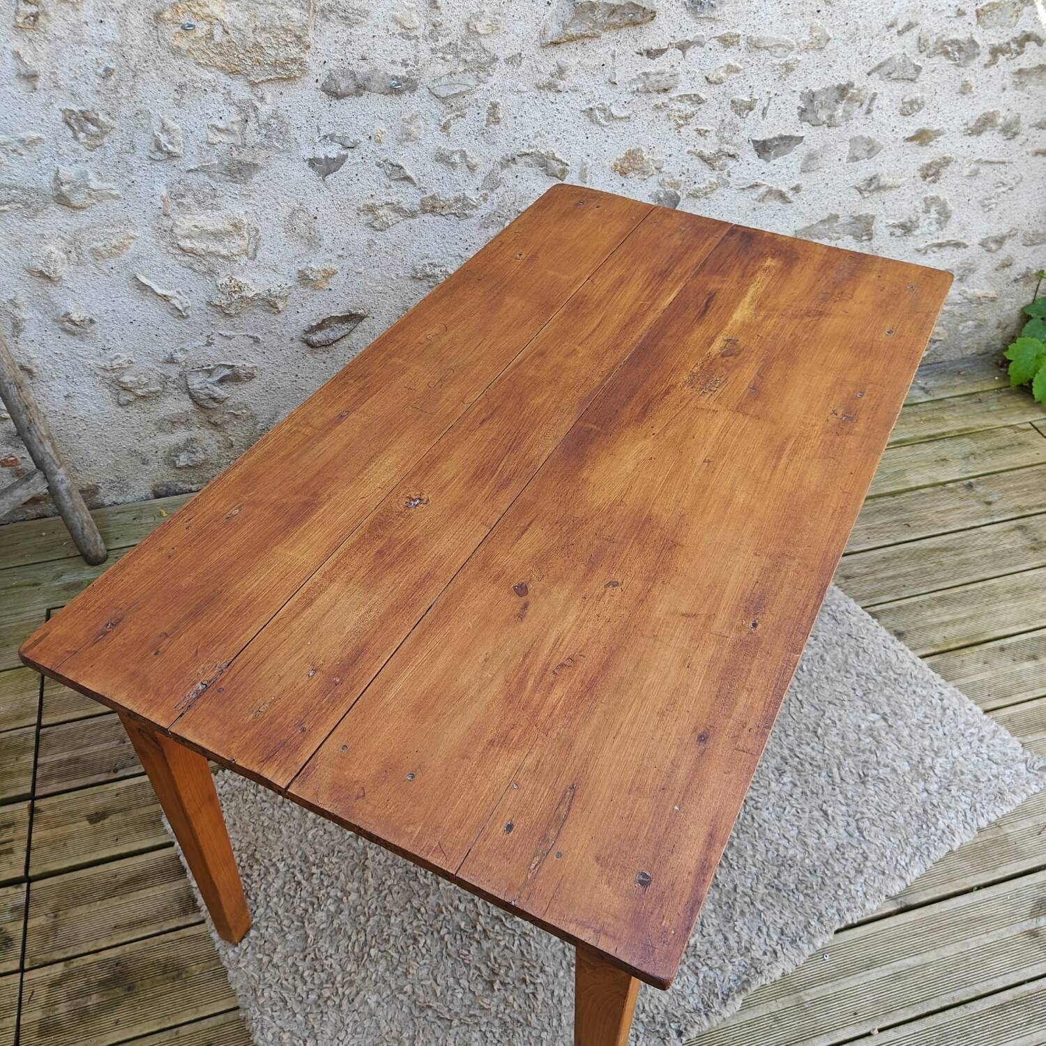 Farmhouse table