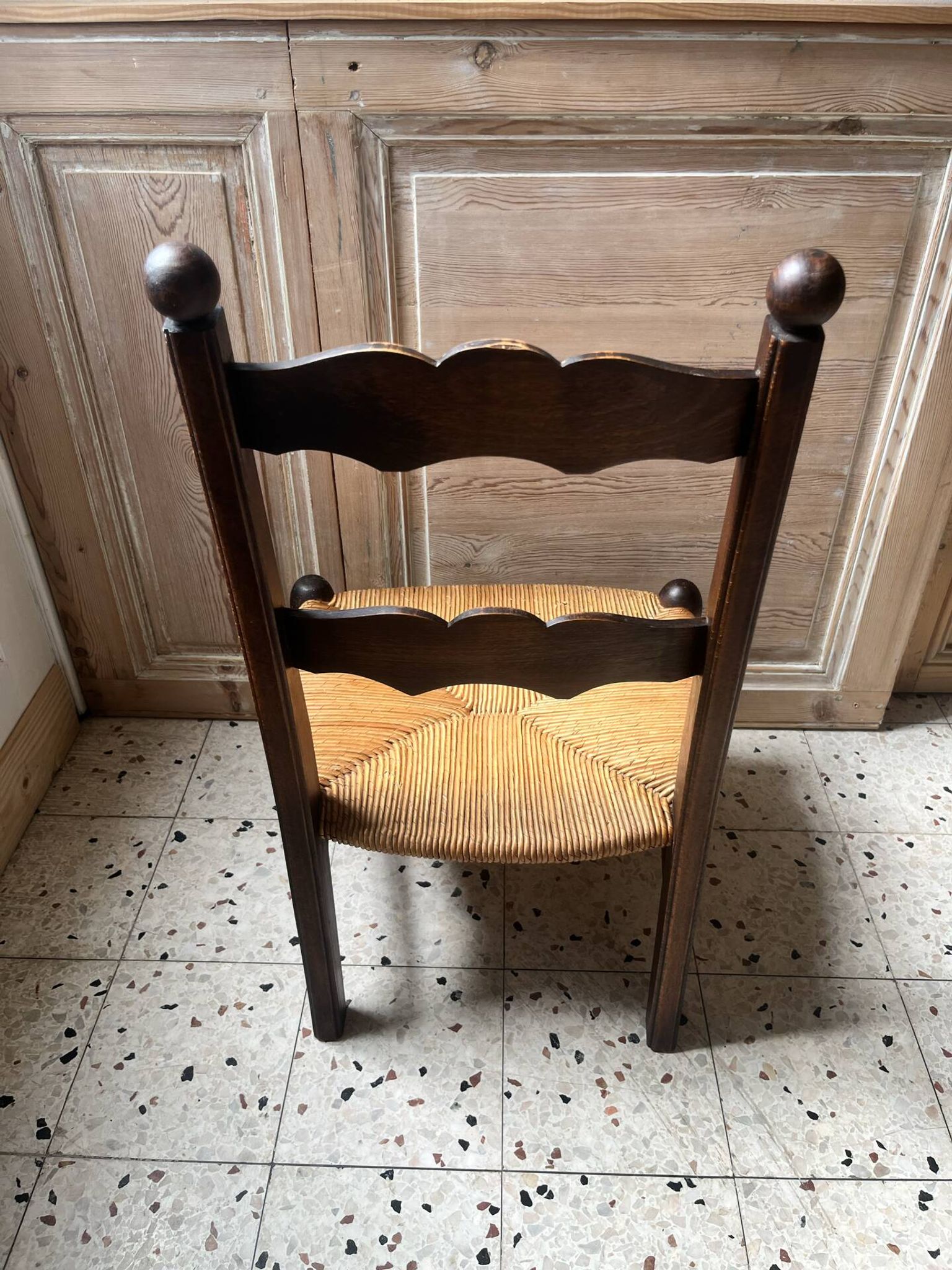 Chimney chair