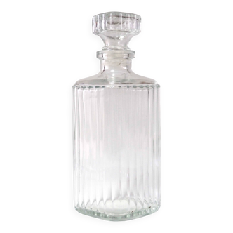 Lines pattern whisky carafe