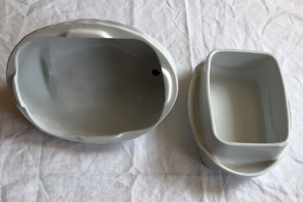 Plat avec couvercle canard porcelaine à feu