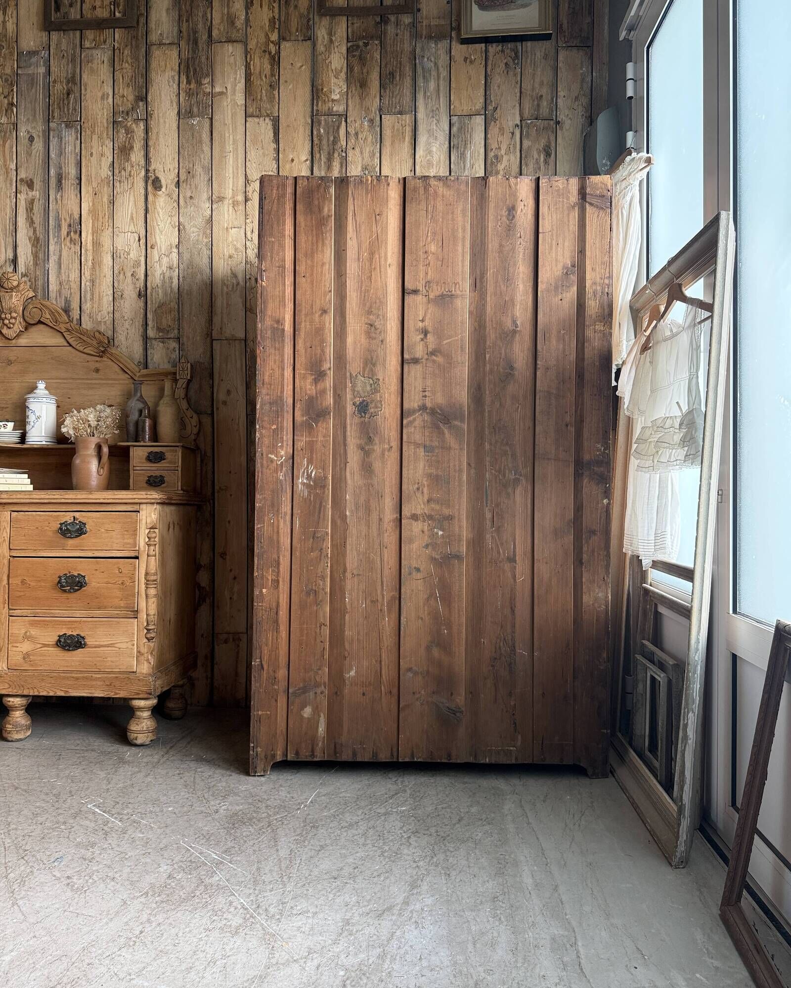 Czech Art Nouveau wardrobe