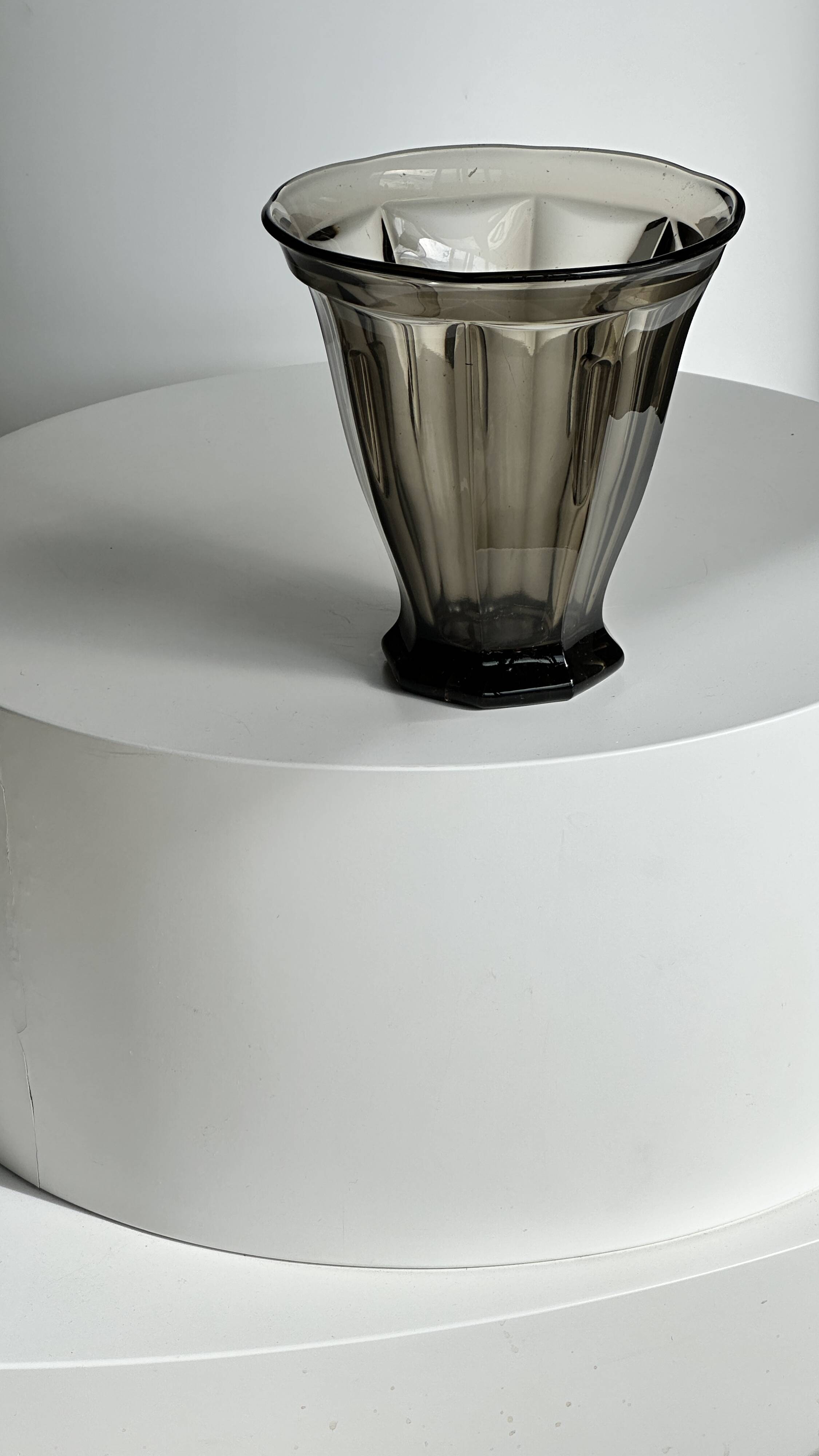 Smoked molded glass vase H:17cm