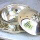 Important vegetable dish covered and its silver-plated metal stand in Louis XV style.