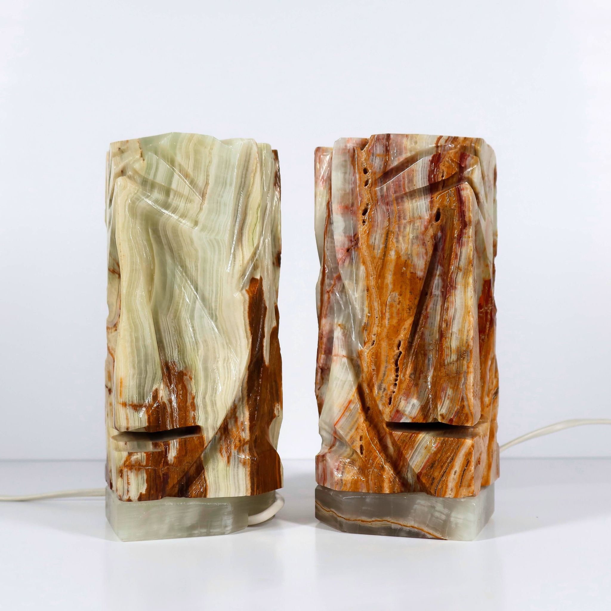 Paire de lampes de chevet en onyx