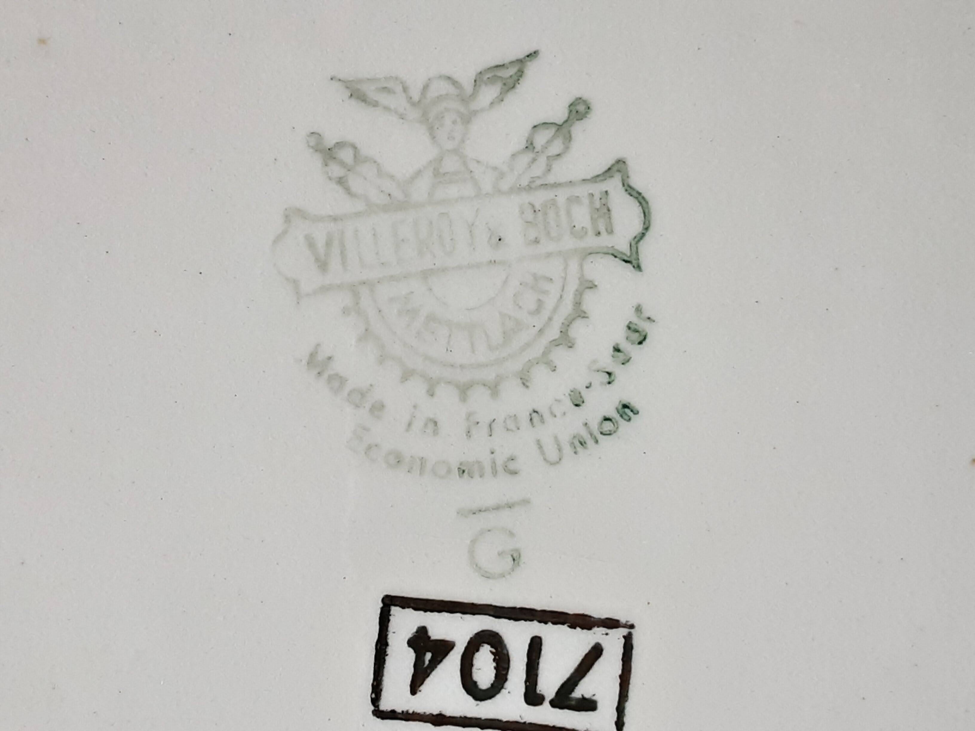 Willeroy and Boch oval dish