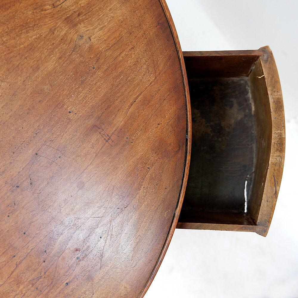Table guéridon style Empire du XIXe siècle