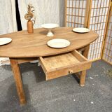 Oval farmhouse table