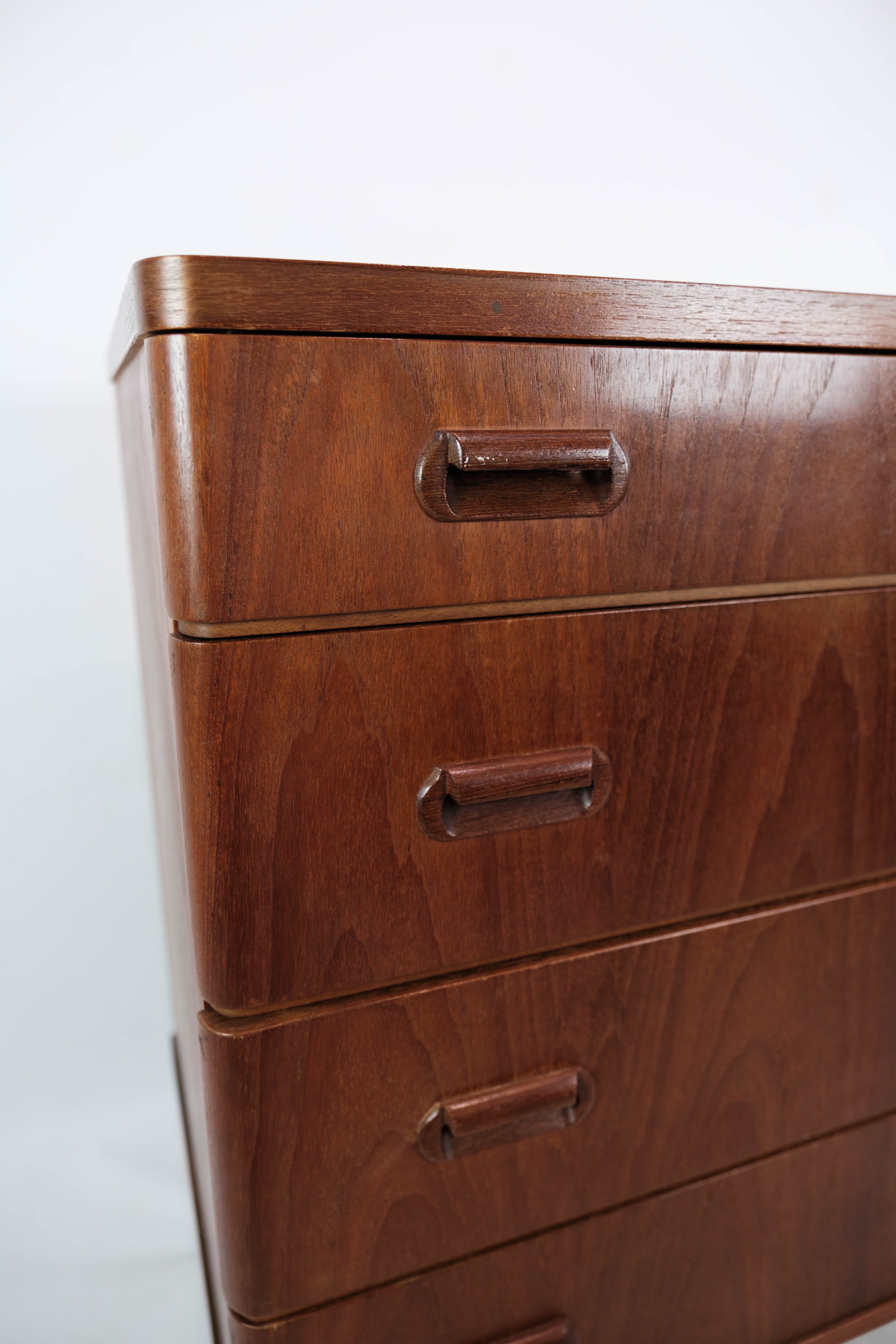 Chest of drawers in teak with four drawers, of Danish design, 1960s