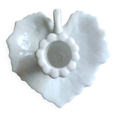Night or hand-held porcelain candle holder in the shape of a leaf.