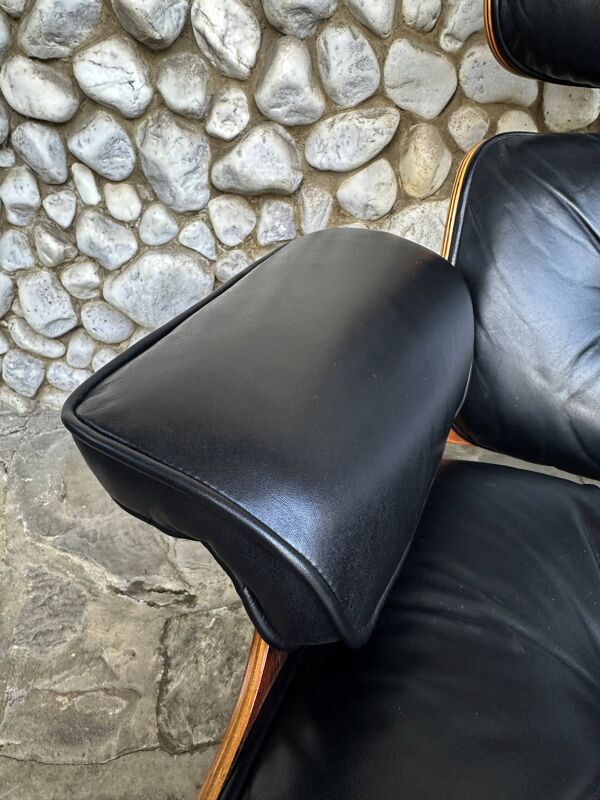 Fauteuil Lounge et ottoman Herman Miller Charles & Ray Eames, palissandre