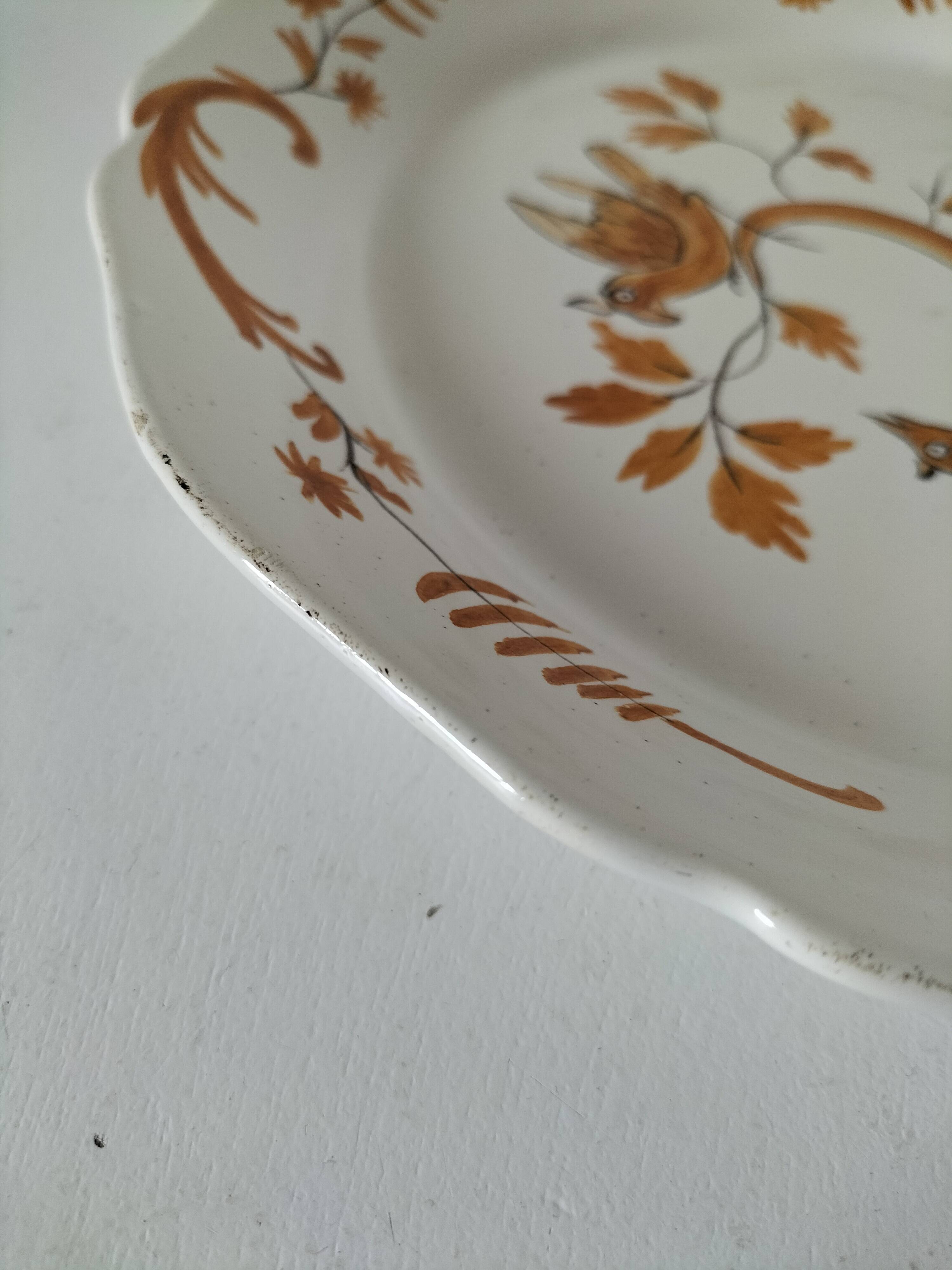 Antique Moustiers style plate, Museums of France edition