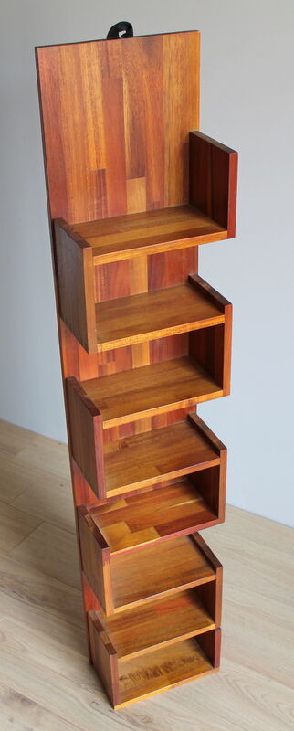 Vintage shelf year 80