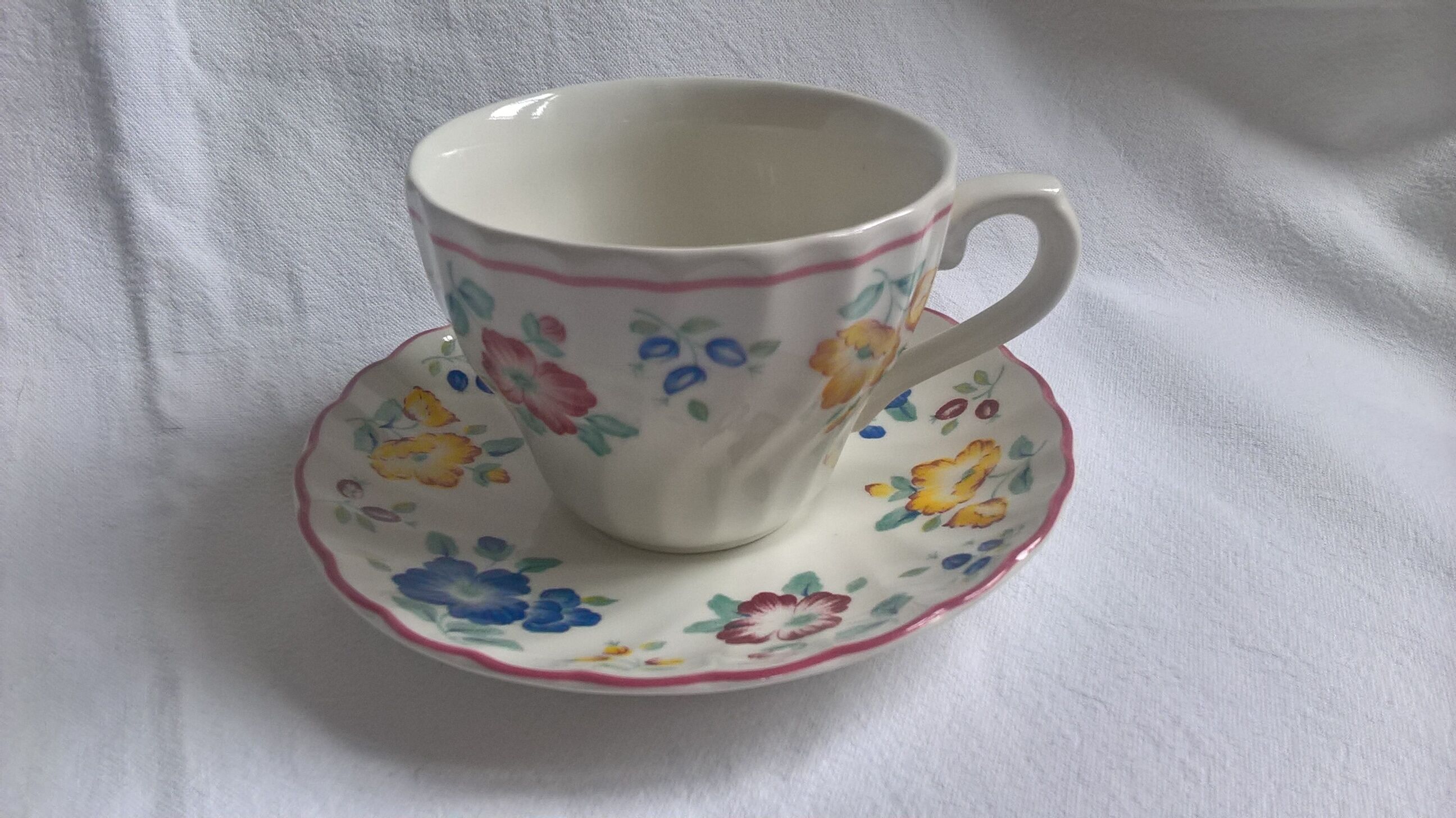 English tea cup