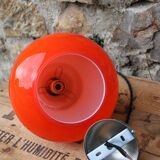 Hanging in orange opaline