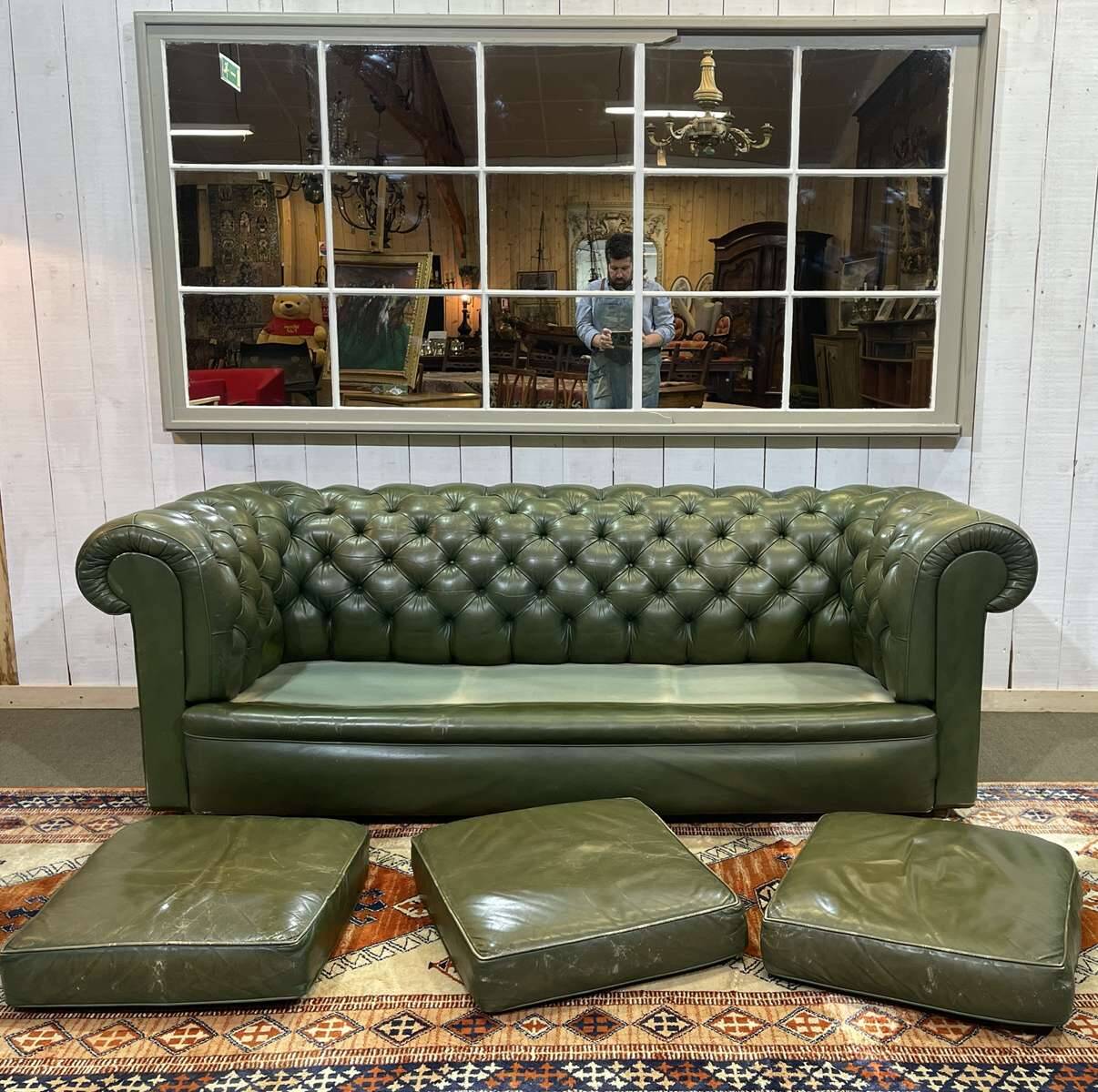 1970s Green Leather 3 Seater Chesterfield Sofa