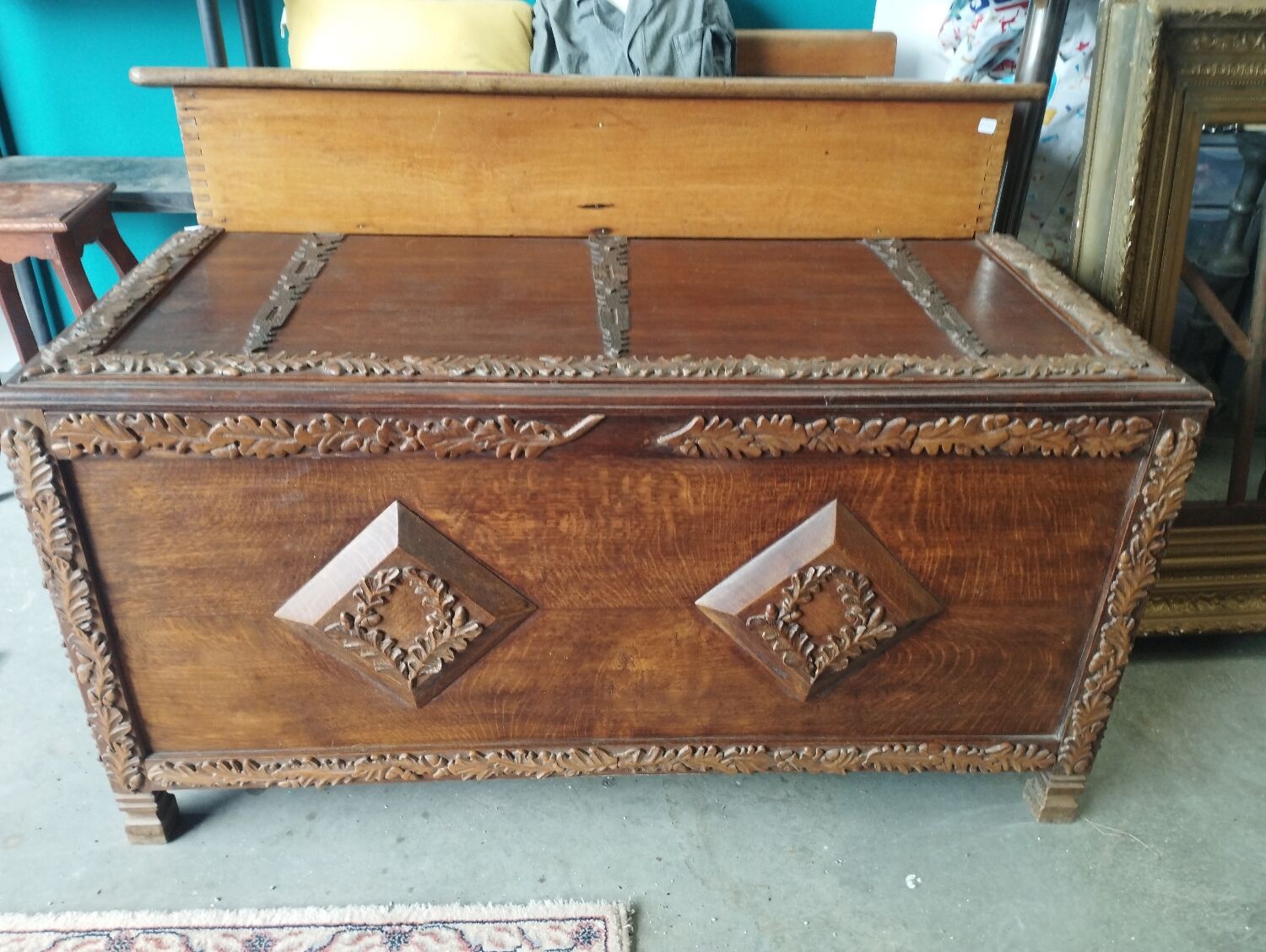Solid wood chest