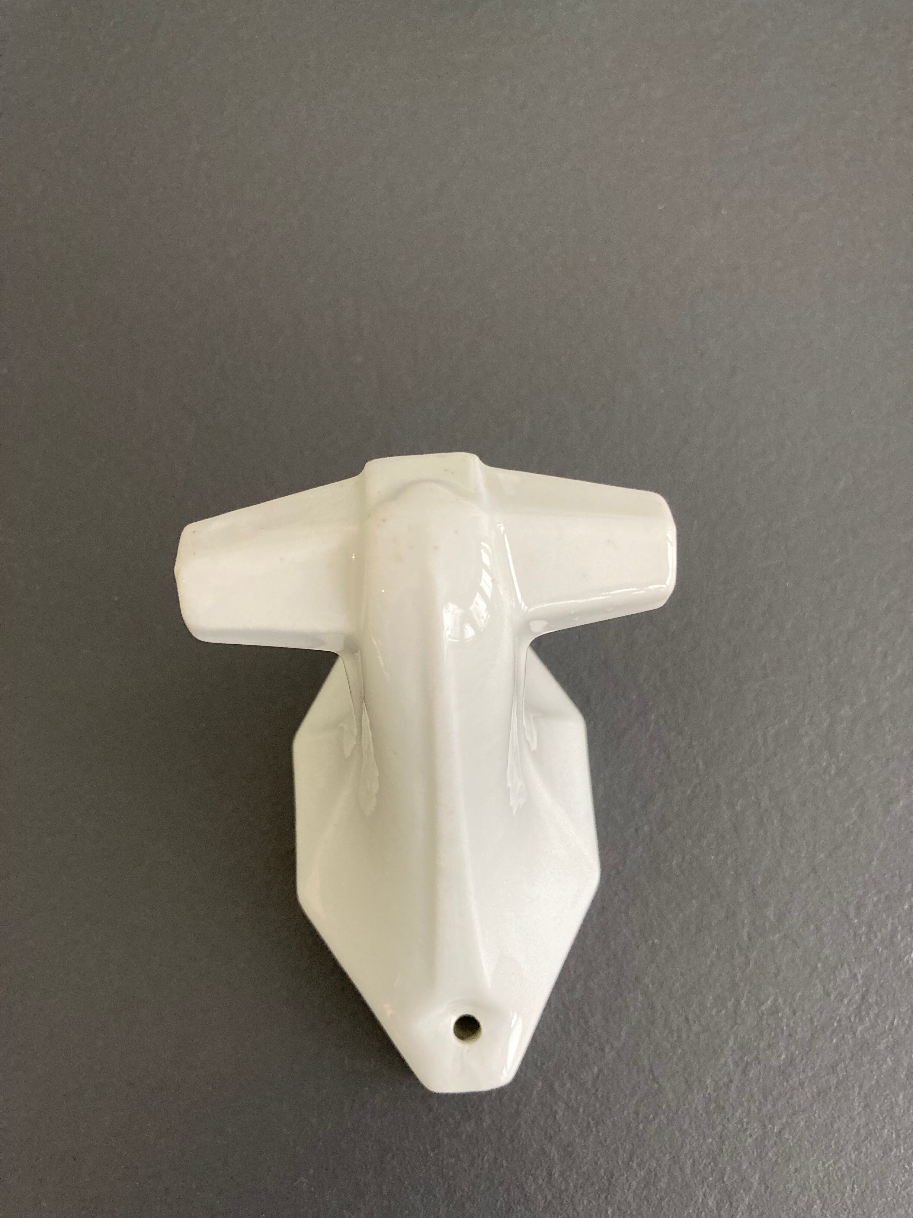 patère art déco en porcelaine