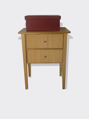Table de chevet