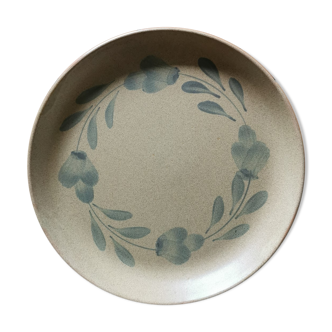 Sarreguemines stoneware plates