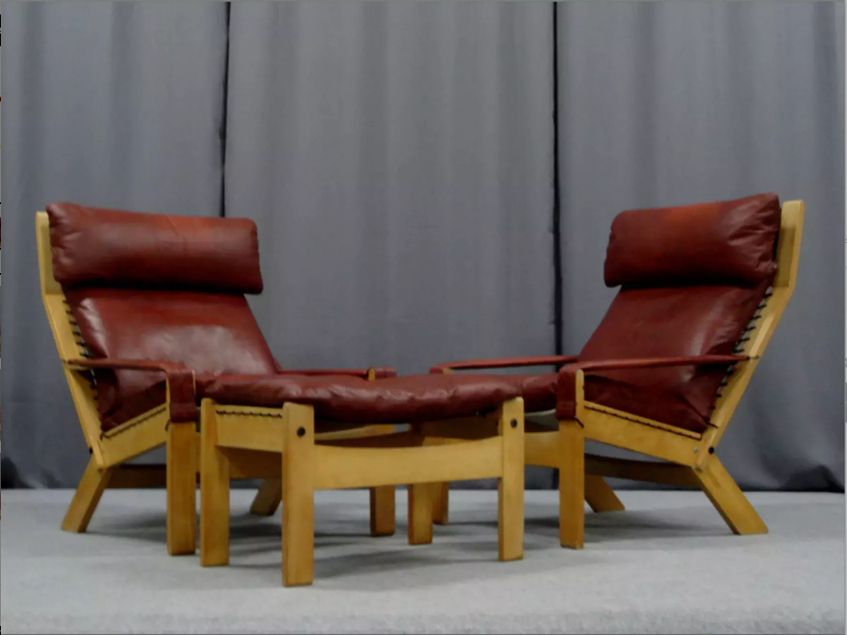 Pair of armchairs and ottoman, 1960