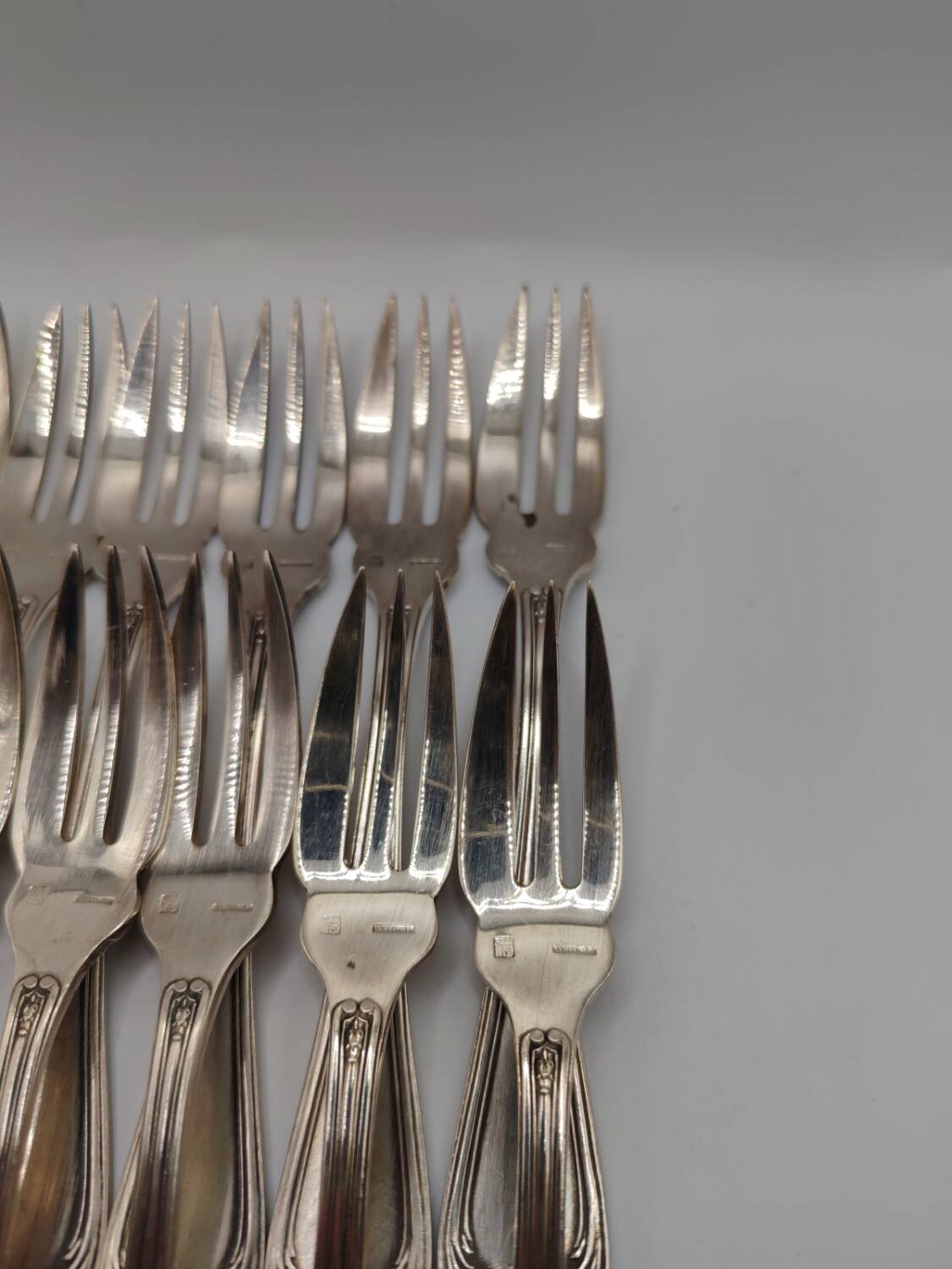 12 silver-plated cake forks, by Boulenger.