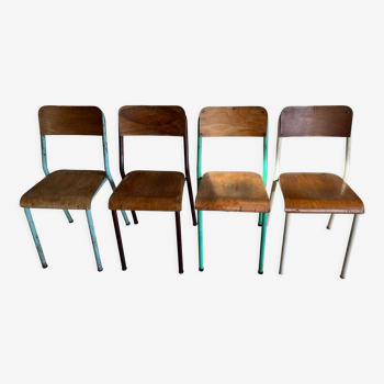 Set of 4 mismatched old school style chairs