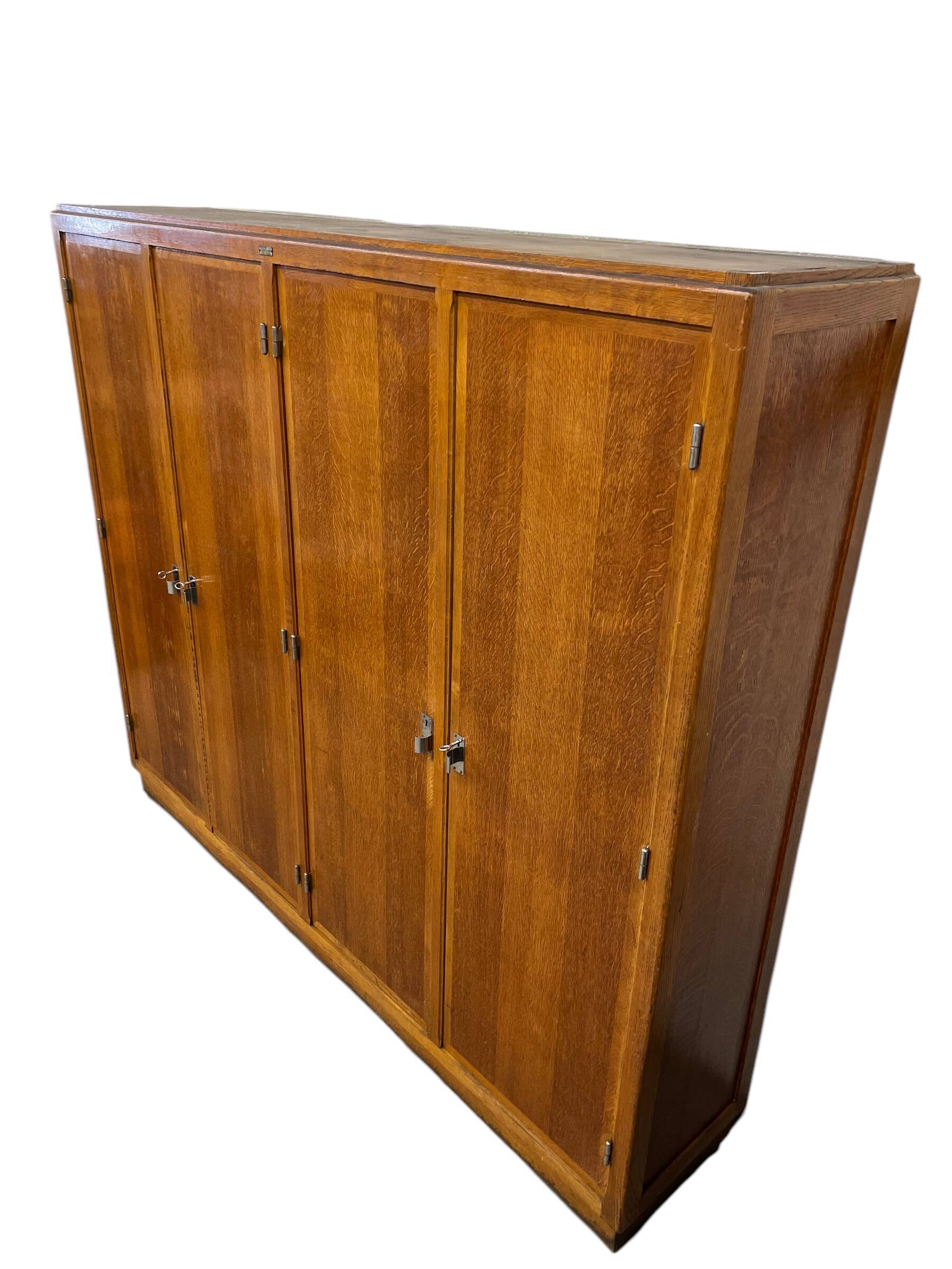 Armoire XL à étagères, classeur armoire vintage