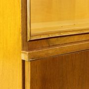Bibliothèque du milieu du siècle en noyer par Jitona, Tchécoslovaquie