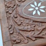 Ancienne boite a bijoux en bois  sculpté de guirlande de fleurs