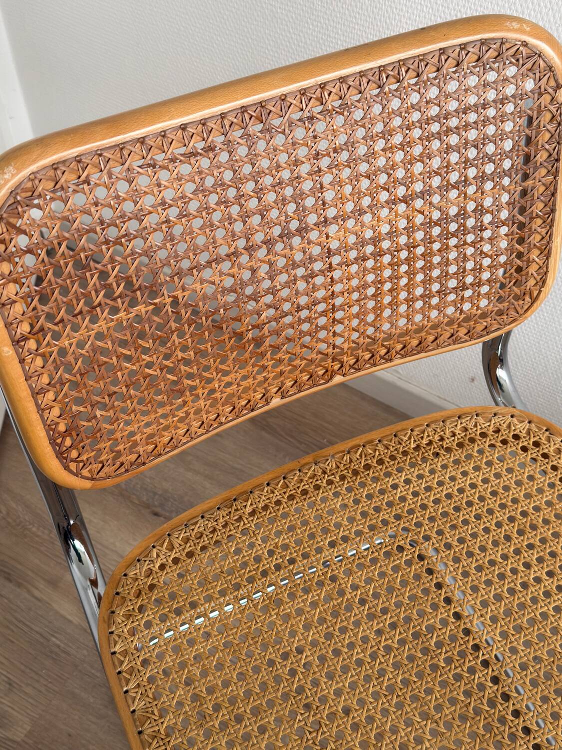 Marcel Breuer Cesca B32 chairs Knoll edition