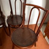 Suite de 4 chaises bistrot