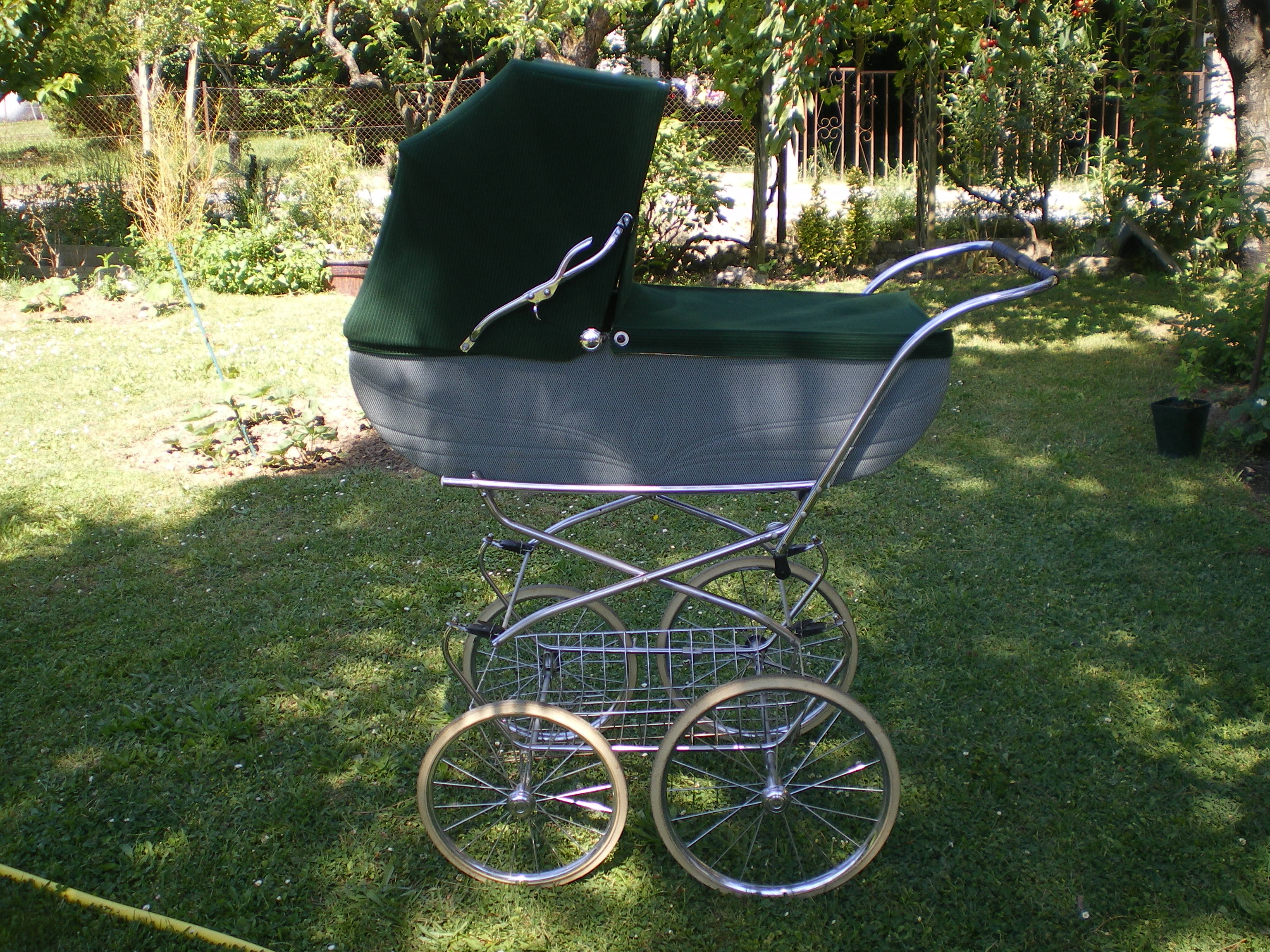 Vintage Aubert pram
