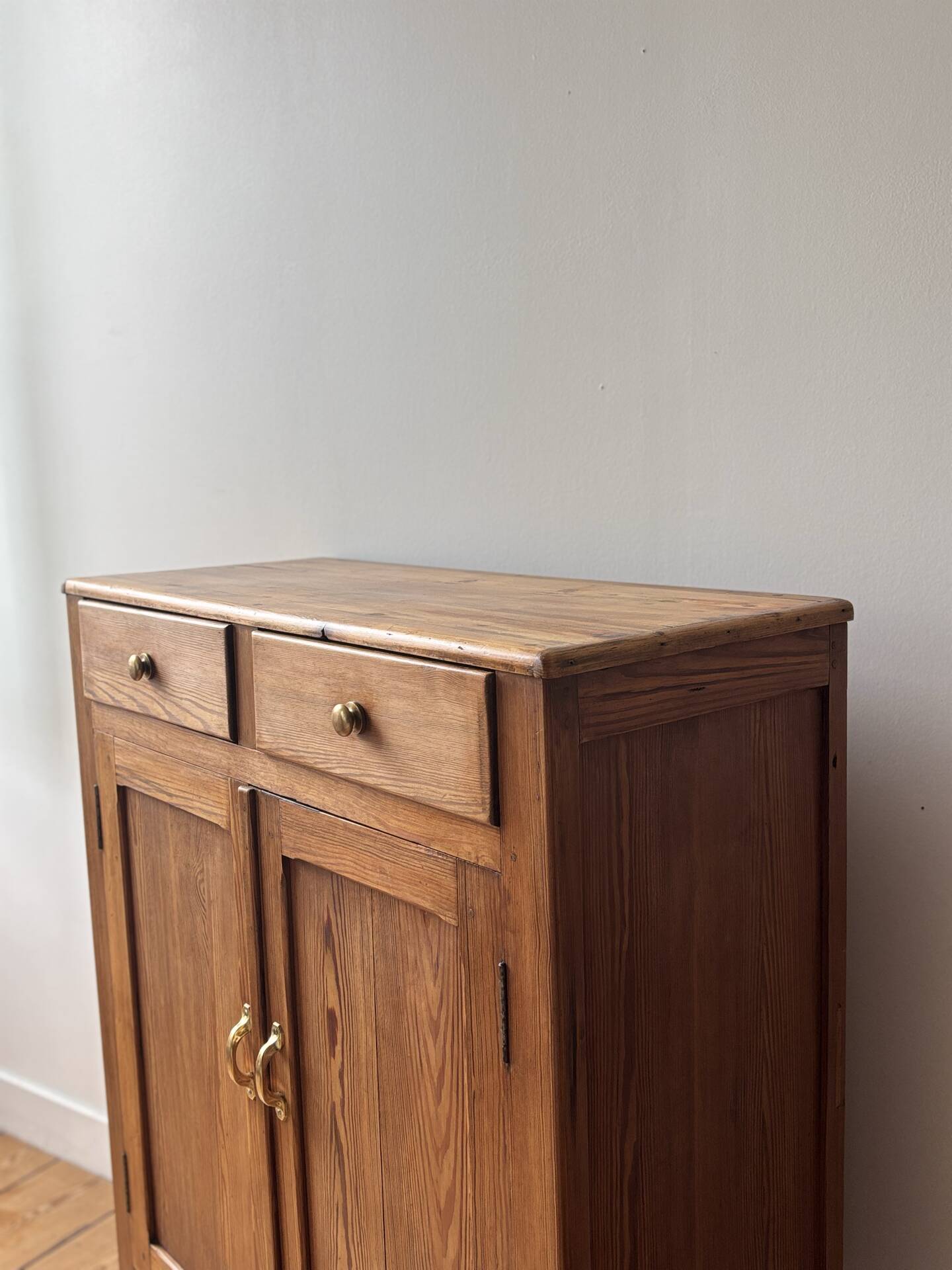 Massive pitch pine buffet