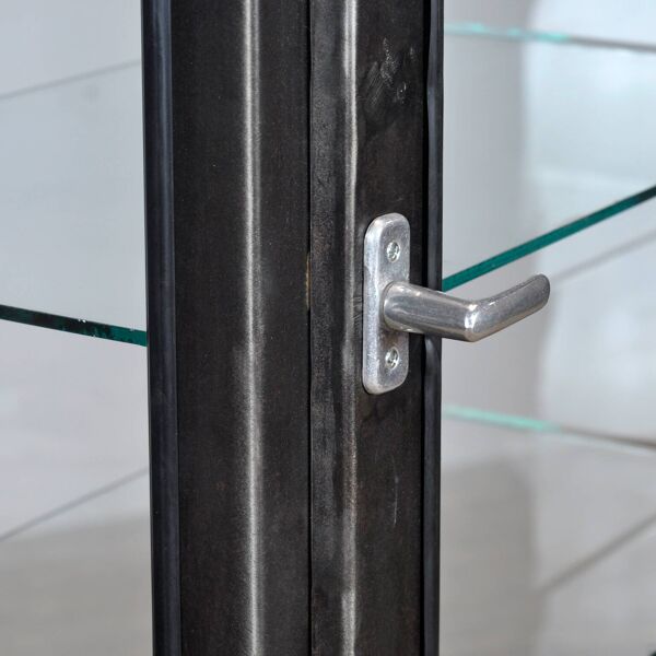 Cabinet médical vintage, années 1970