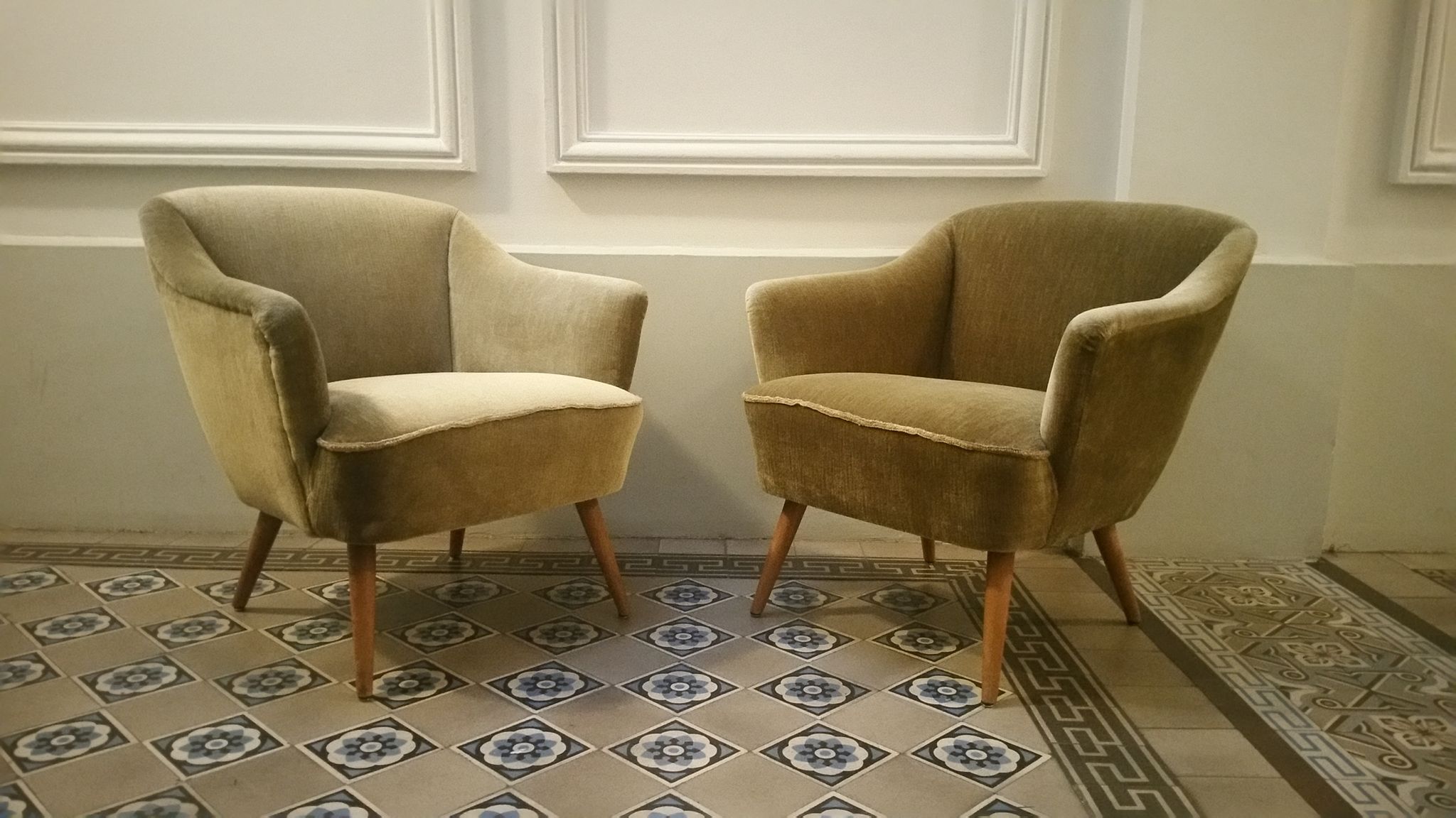 Fauteuil danois organique années 50/60 bronze