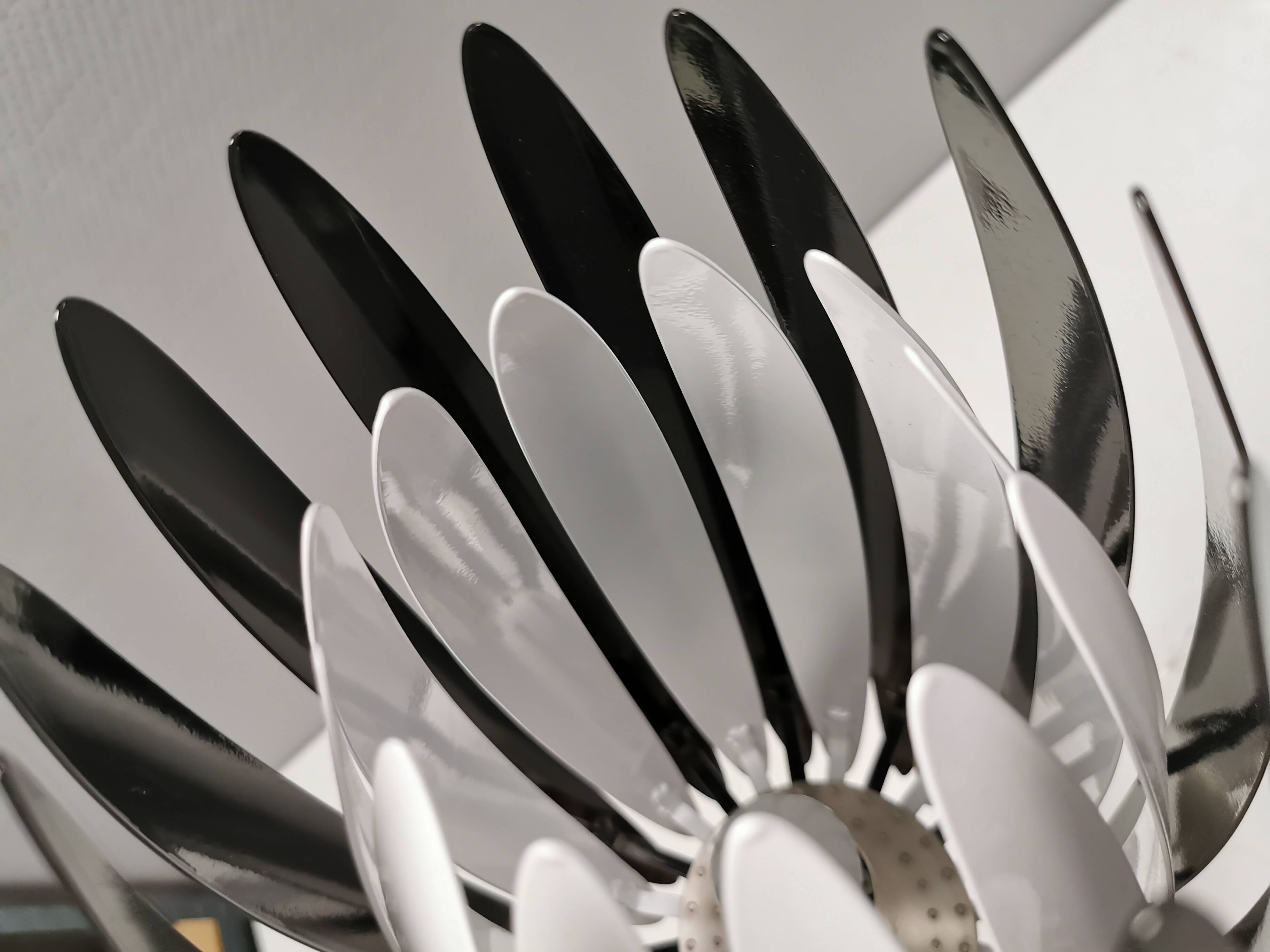 large and heavy table lamp,  by Benny Frandsenin the mid 1980s for Frandsen Lightning. Model JAWS