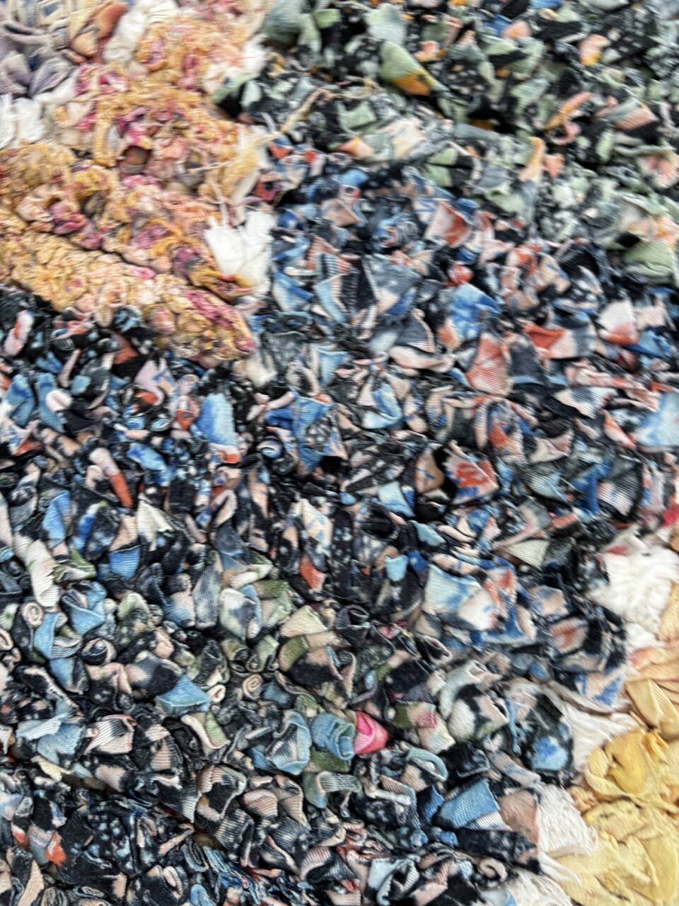 Boucherouite Moroccan Berber rug - hand-woven with recycled fabric scraps - 90x205 cm